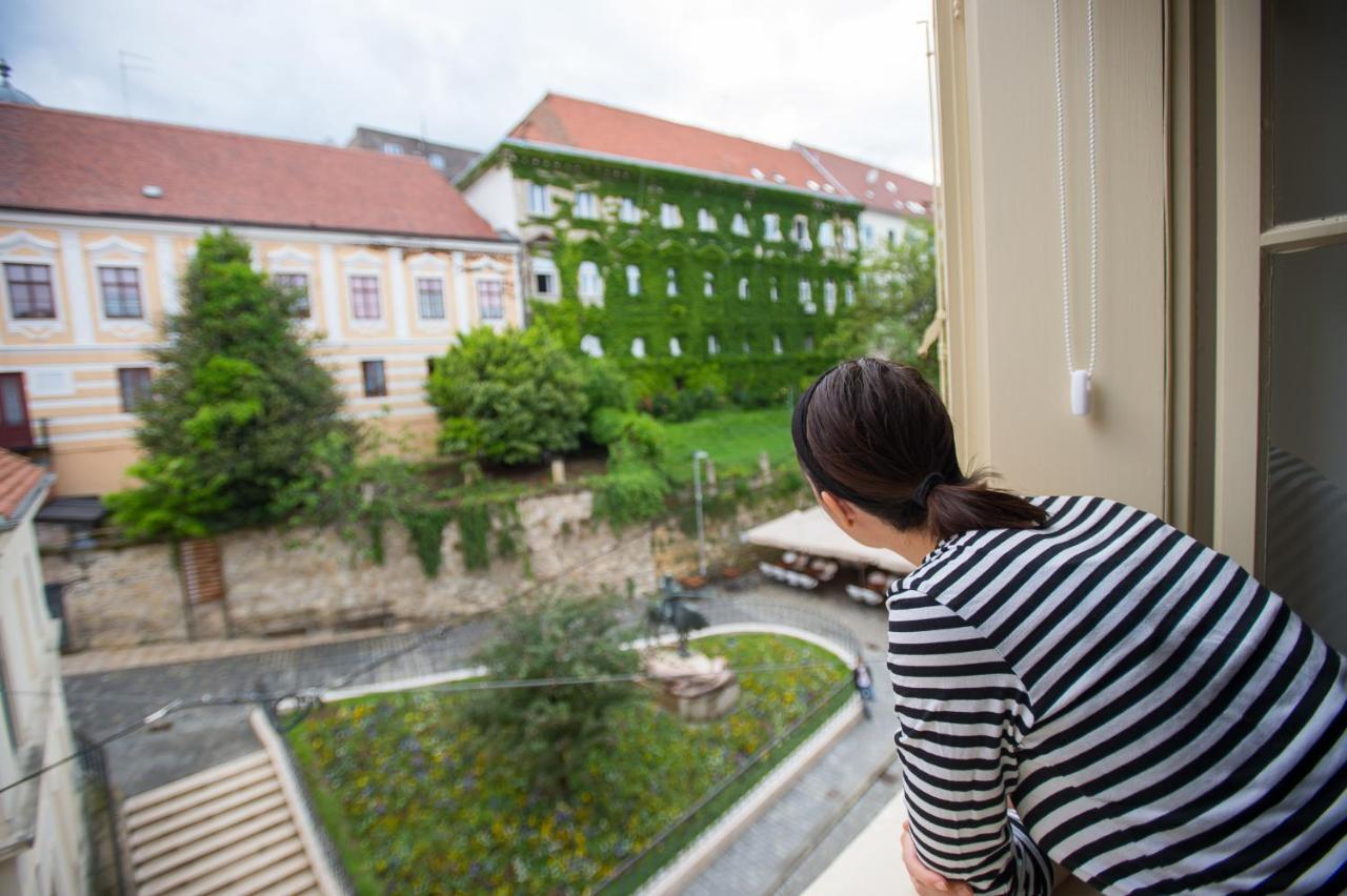 Apartment With A View Zagreb - Center Luaran gambar