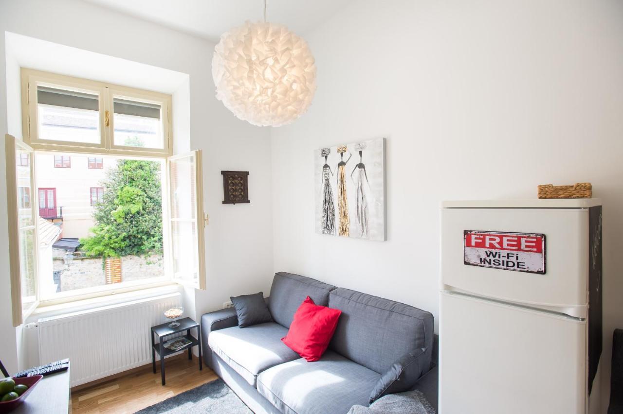 Apartment With A View Zagreb - Center Luaran gambar